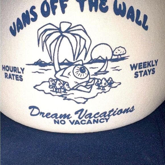 Vans Accessories - Vans Off The Wall Vintage Trucker Hat- Rare